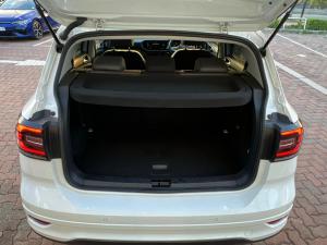 Volkswagen T-Cross 1.5TSI 110kW R-Line - Image 9
