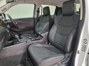 Isuzu D-Max 1.9TD double cab LS auto - Image 10