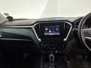 Isuzu D-Max 1.9TD double cab LS auto - Image 7
