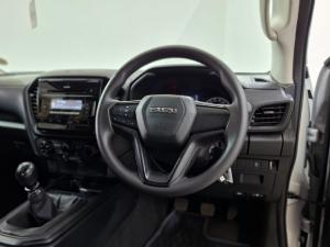 Isuzu D-Max 1.9TD double cab L manual - Image 14