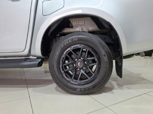 Isuzu D-Max 1.9TD double cab L manual - Image 6