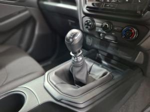 Isuzu D-Max 1.9TD double cab L manual - Image 7