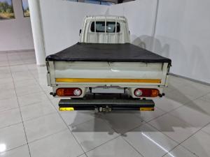 Hyundai H-100 Bakkie 2.6D deck - Image 5