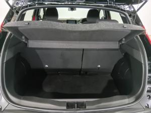 Renault Kiger 1.0 Turbo Intens manual - Image 12