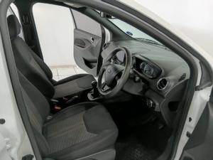 Ford Figo Freestyle 1.5 Titanium - Image 10