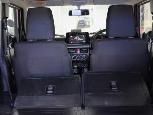 Suzuki Jimny 1.5 GLX AllGrip 3-door manual - Image 11