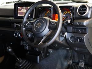 Suzuki Jimny 1.5 GLX AllGrip 3-door manual - Image 15