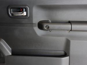 Suzuki Jimny 1.5 GLX AllGrip 3-door manual - Image 24