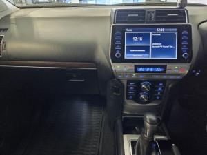 Toyota Land Cruiser Prado 2.8GD VX-L - Image 9