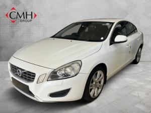 Volvo S60 D3 Excel auto - Image 1