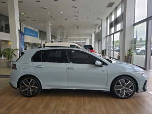 Volkswagen Golf 1.4TSI R-Line Plus - Image 3