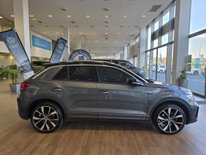 Volkswagen T-Roc 2.0TSI 4Motion R-Line - Image 4