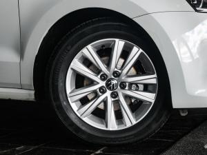 Volkswagen Polo Vivo hatch 1.4 Comfortline - Image 18