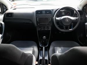 Volkswagen Polo Vivo hatch 1.4 Comfortline - Image 3