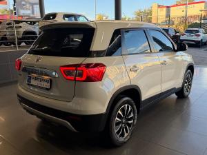 Suzuki Vitara Brezza 1.5 GLX auto - Image 5