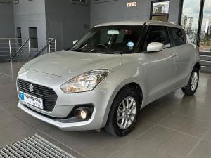 Suzuki Swift 1.2 GLX auto - Image 1