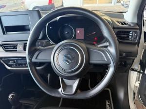Suzuki Swift 1.2 GL - Image 22