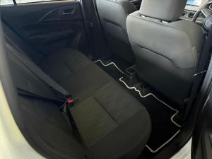 Suzuki Swift 1.2 GL - Image 21