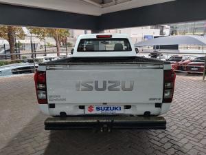 Isuzu D-Max Gen 6 250c single cab - Image 7