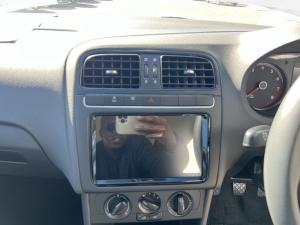 Volkswagen Polo Vivo hatch 1.4 Life - Image 12
