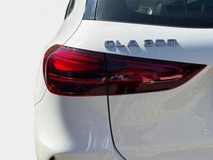 Mercedes-Benz GLA GLA200 Progressive - Image 20