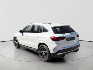 Mercedes-Benz GLA GLA200 Progressive - Image 5
