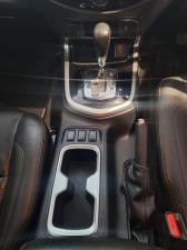 Nissan Navara 2.5DDTi double cab LE Plus - Image 11
