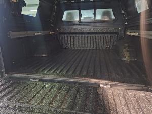 Nissan Navara 2.5DDTi double cab LE Plus - Image 7