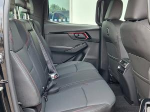 Isuzu D-Max 1.9TD double cab LS X-Rider manual - Image 16
