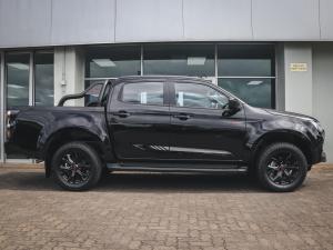 Isuzu D-Max 1.9TD double cab LS X-Rider manual - Image 7