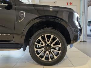 Ford Ranger 3.0TD V6 double cab Platinum 4WD - Image 20