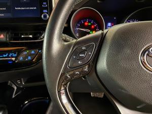 Toyota C-HR 1.2T Luxury - Image 17