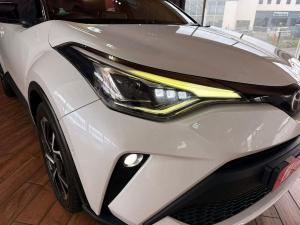 Toyota C-HR 1.2T Luxury - Image 2