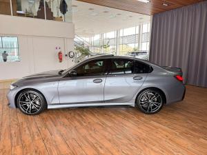 BMW 3 Series 330i M Sport - Image 12