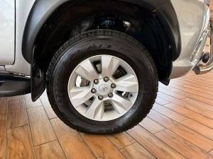 Toyota Hilux 2.8GD-6 double cab 4x4 Raider - Image 11