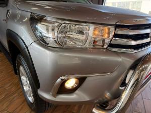 Toyota Hilux 2.8GD-6 double cab 4x4 Raider - Image 2