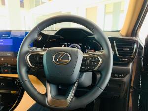 Lexus NX 350h EX - Image 22