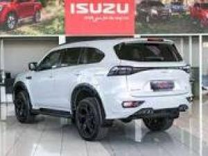 Isuzu mu-X 3.0TD Onyx XT 4WD - Image 1