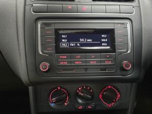 Volkswagen Polo Vivo hatch 1.4 Trendline - Image 14