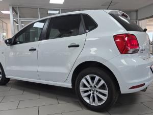 Volkswagen Polo Vivo hatch 1.4 Trendline - Image 6