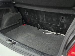 Volkswagen Polo Vivo hatch 1.4 Trendline - Image 7