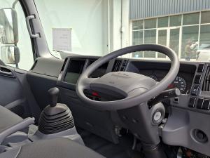 Isuzu NPR 400 Chassis Cab - Image 11