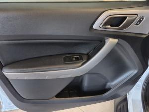 Ford Ranger 3.2TDCi double cab Hi-Rider XLT auto - Image 19