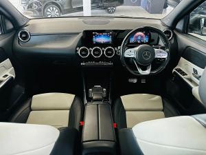 Mercedes-Benz GLA GLA200d Progressive - Image 3