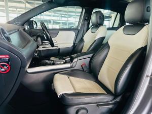 Mercedes-Benz GLA GLA200d Progressive - Image 5