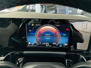 Mercedes-Benz GLA GLA200d Progressive - Image 7