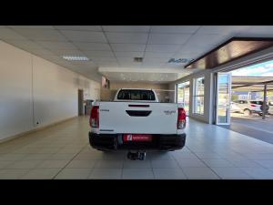 Toyota Hilux 2.4GD-6 Xtra cab Raider auto - Image 5