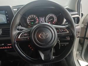 Toyota Starlet Cross 1.5 XS auto - Image 8