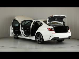 BMW 3 Series 320i M Sport - Image 25
