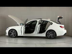 BMW 3 Series 320i M Sport - Image 26